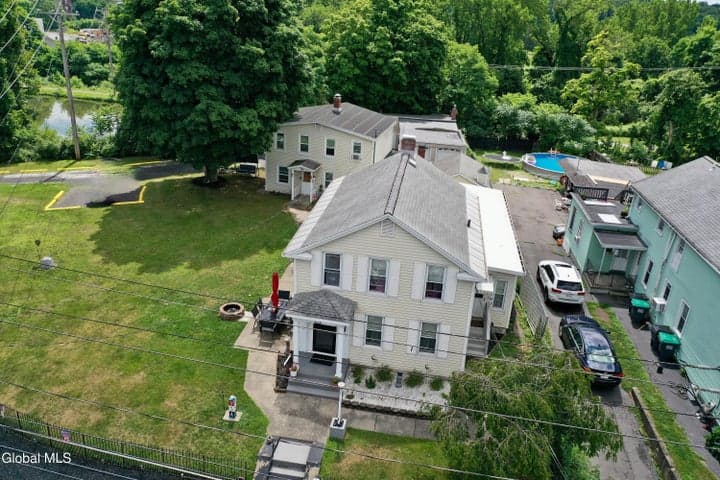 171-173 Saratoga Avenue, Waterford, NY, photo 4