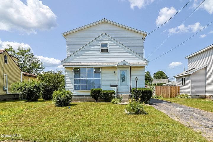 1126 Vinewood Avenue, Rotterdam, NY