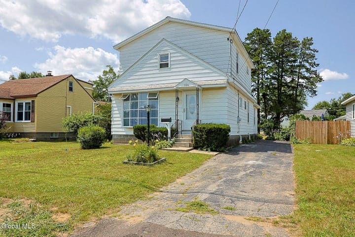 1126 Vinewood Avenue, Rotterdam, NY, photo 3