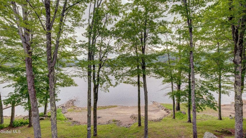 229 State Highway 30, Northampton, NY, photo 3