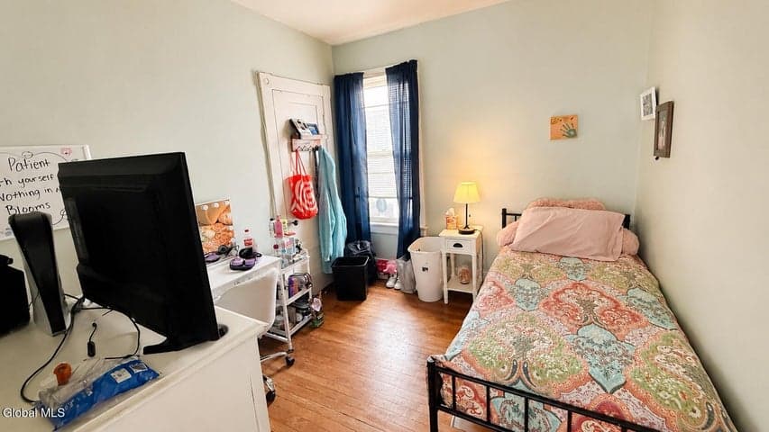 42 Lincoln Avenue, Amsterdam, NY, photo 5