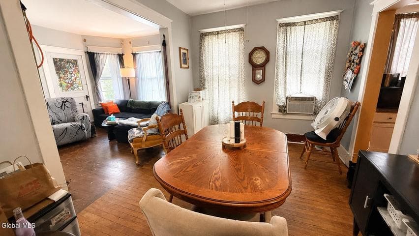 42 Lincoln Avenue, Amsterdam, NY, photo 4