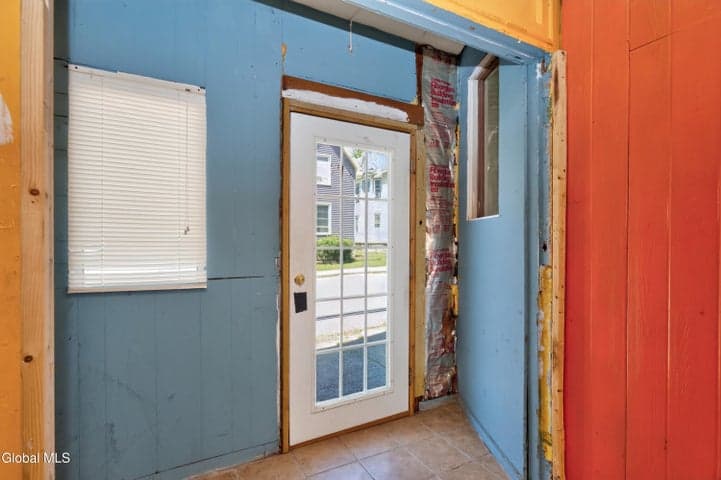41 Chestnut Street, Amsterdam, NY, photo 2