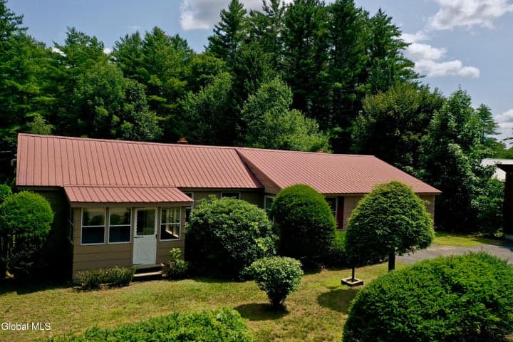 300 Vandenburgh Point Road, Mayfield, NY, photo 2