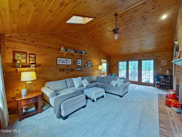 216 Anthony Road, Clifton Park, NY, photo 3