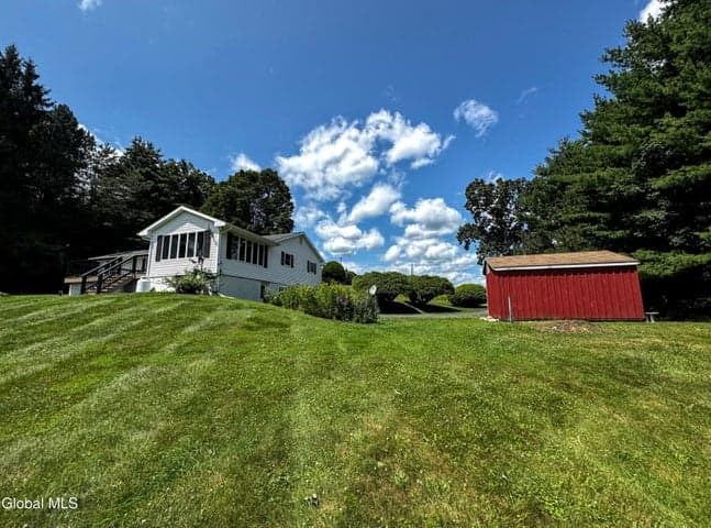 120 Burgess Road, Hoosick, NY, photo 4