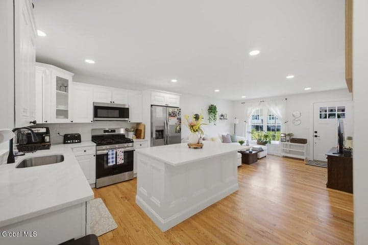 3 Clark Avenue, Troy, NY, photo 5