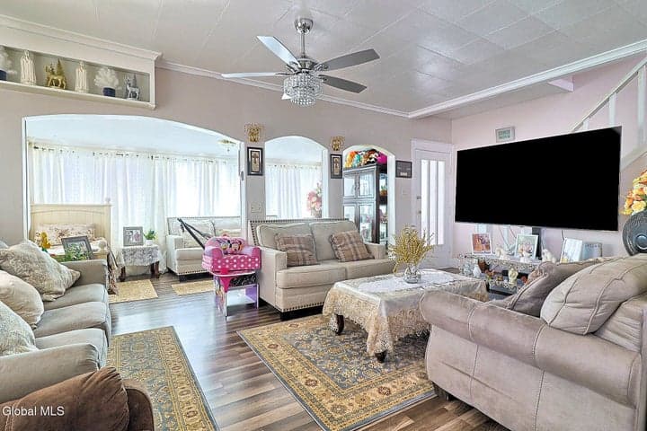 1101 Van Velsen Street, Schenectady, NY, photo 2
