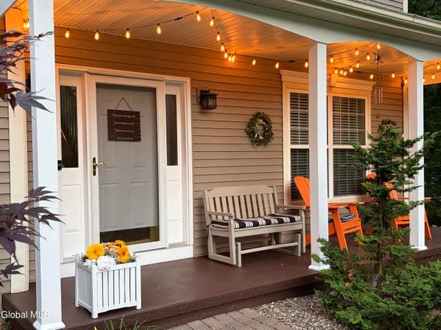 4 Fenimore Place, Wilton, NY, photo 4