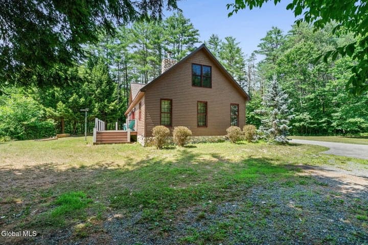 137 N Bennett Road, Hope, NY, photo 5