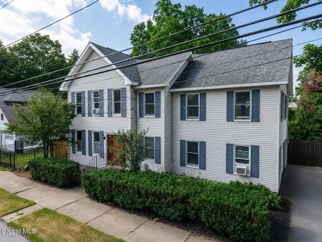 20 George Street, Saratoga Springs, NY, photo 2