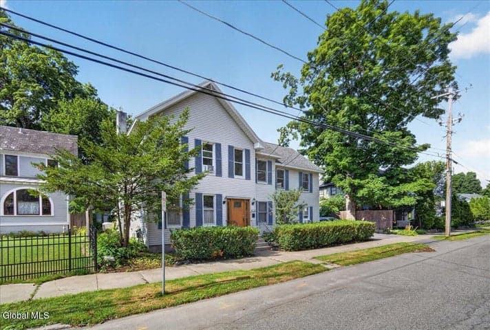 20 George Street, Saratoga Springs, NY, photo 4