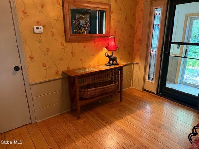 1047 Niskayuna Road, Niskayuna, NY, photo 2