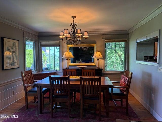 1047 Niskayuna Road, Niskayuna, NY, photo 4