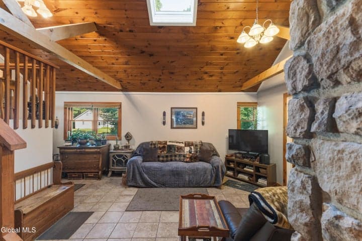 1 Shovahs Way, Fort Ann, NY, photo 3