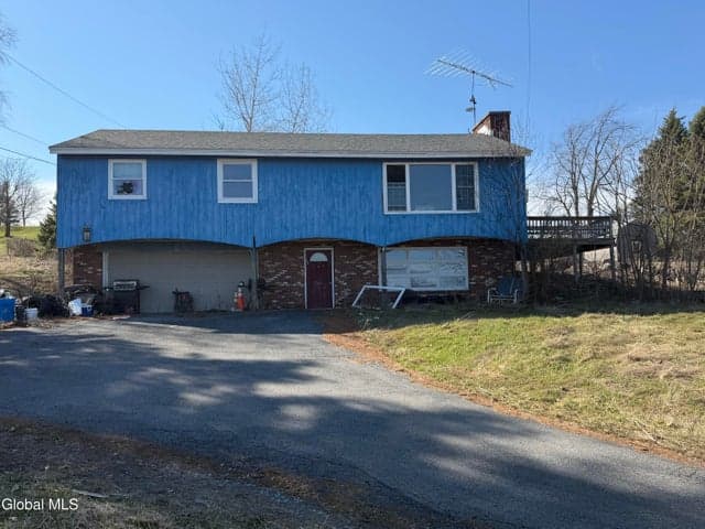 163 County Route 28, Granville, NY