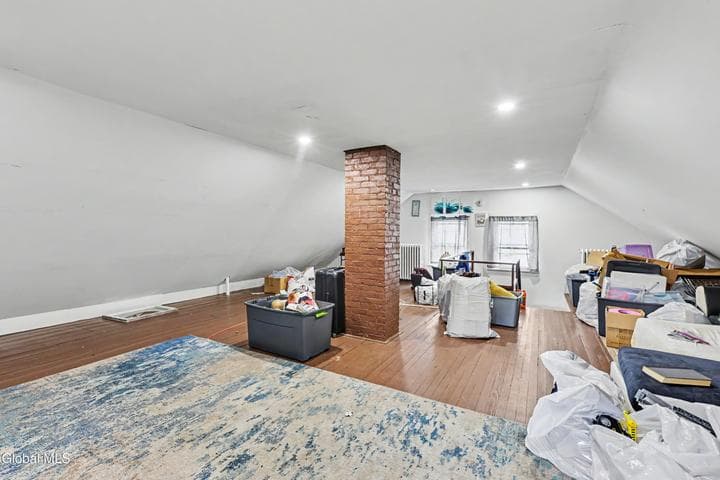 10 Arnold Avenue, Amsterdam, NY, photo 3