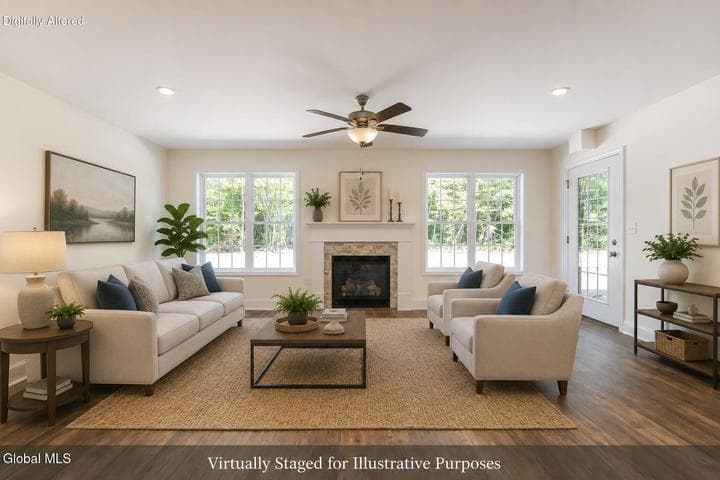 9 Hawthorne Place #B, Glenville, NY, photo 2