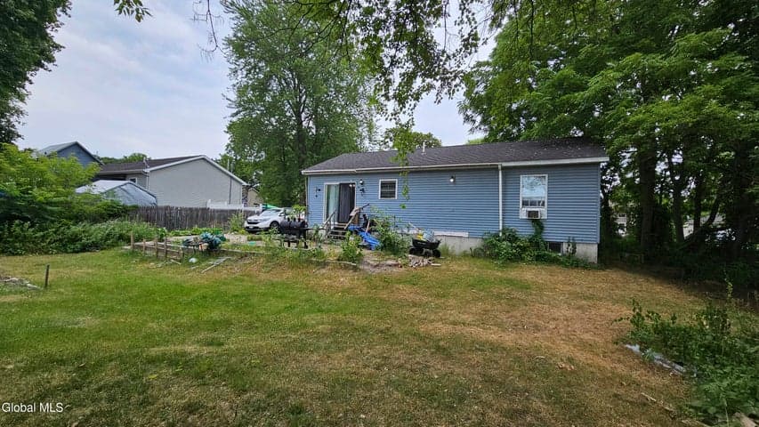 36 Peck Avenue, Glens Falls, NY, photo 3