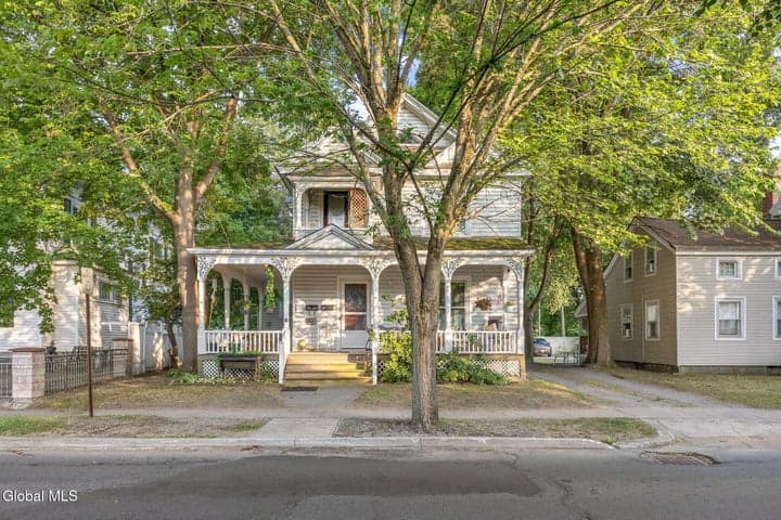 8 Sherman Avenue, Glens Falls, NY