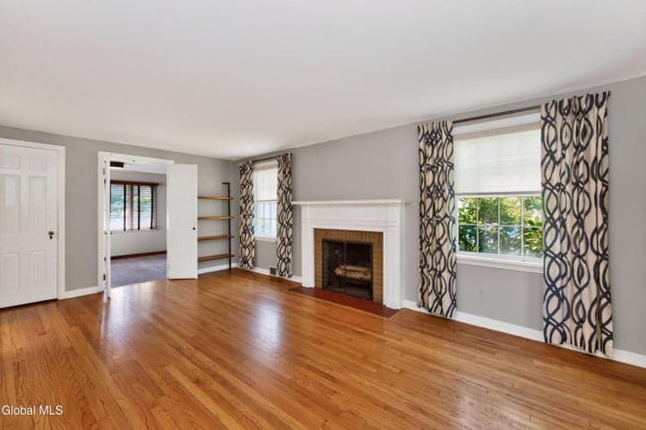 209 Colonial Avenue, Albany, NY, photo 3