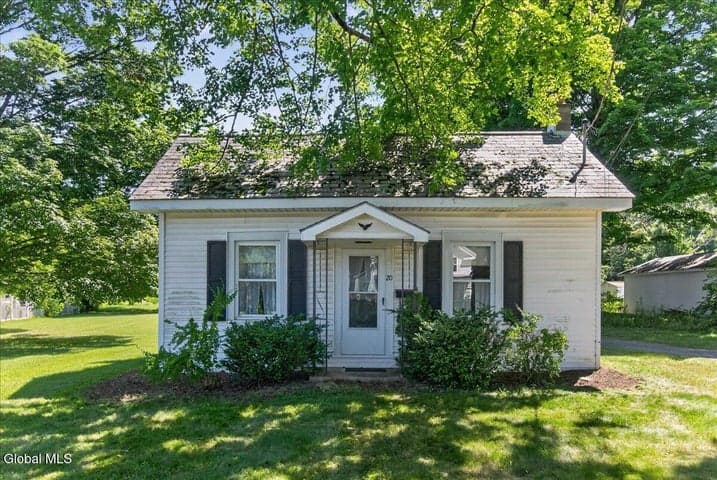 20 Division Street, Cambridge, NY, photo 1