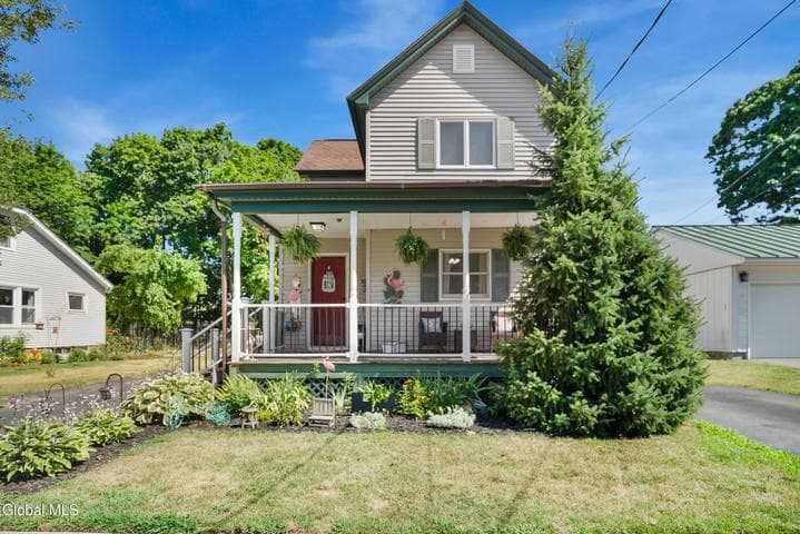 13 Jackson Avenue, South Glens Falls, NY