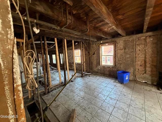 372 Madison Avenue, Albany, NY, photo 5