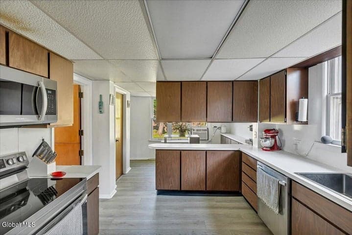 457 Kings Road, Schenectady, NY, photo 3