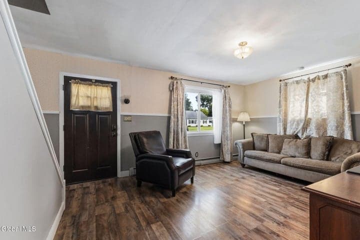1080 Alheim Drive, Rotterdam, NY, photo 5