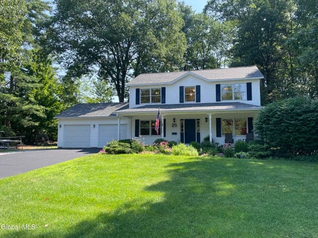 34 Iris Avenue, Moreau, NY