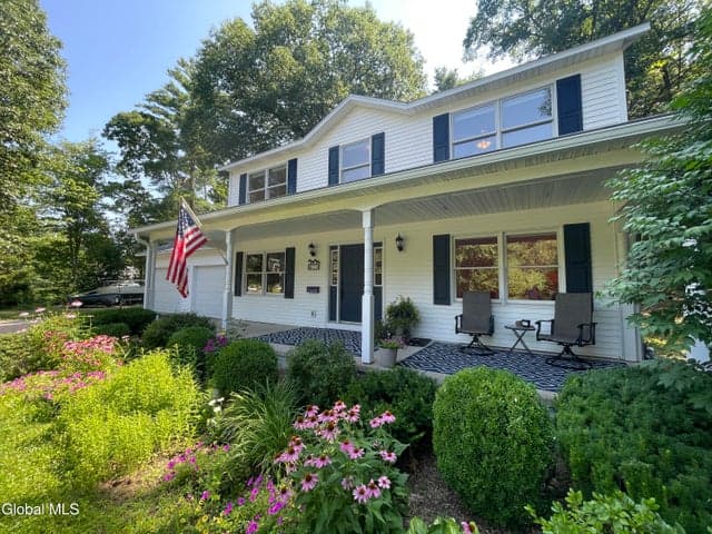 34 Iris Avenue, Moreau, NY, photo 5