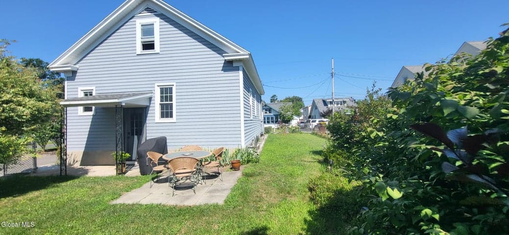 24 Madison Avenue, Colonie, NY, photo 4