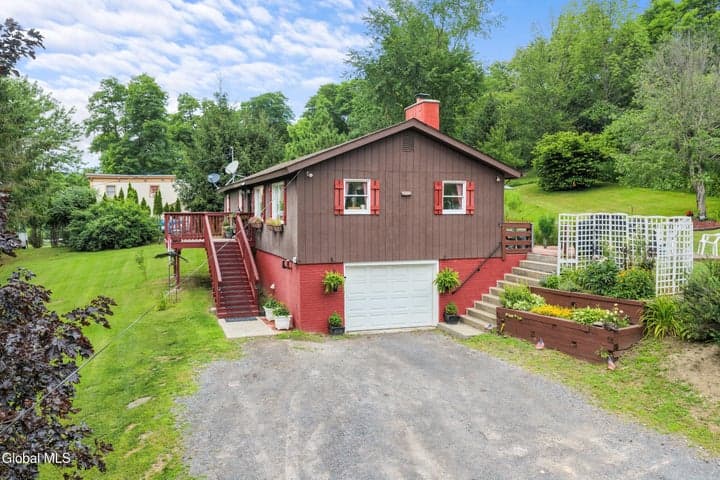 1086 New York 145, Middleburgh, NY, photo 2