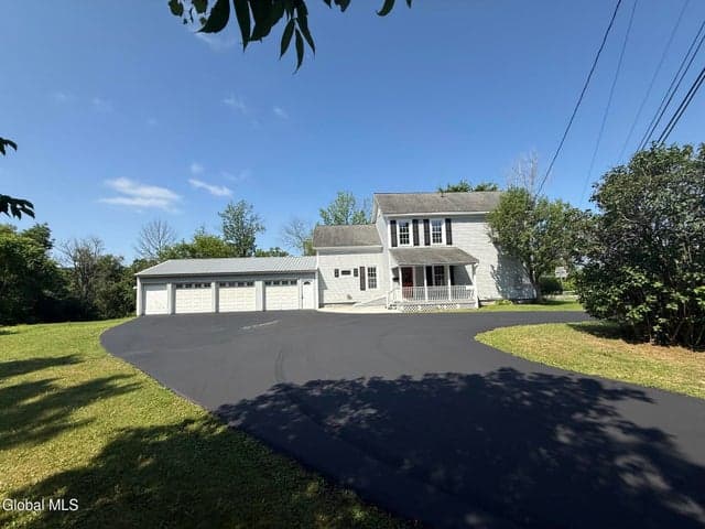 1 Cambridge Road, Greenwich, NY, photo 2
