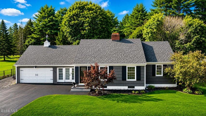 1161 County Highway 122, Gloversville, NY