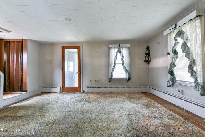 20 Thompson Street, Broadalbin, NY, photo 5