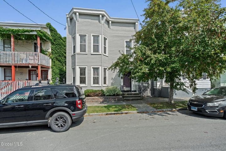 1622 6th Avenue, Watervliet, NY