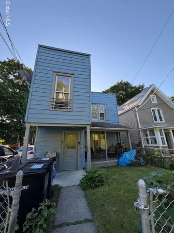 7 Winnie Avenue, Troy, NY