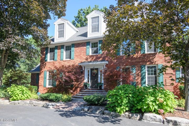 3275 E Lydius Street, Guilderland, NY, photo 1
