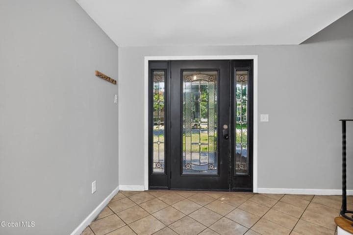 44 Scotch Pine Drive, Voorheesville, NY, photo 3
