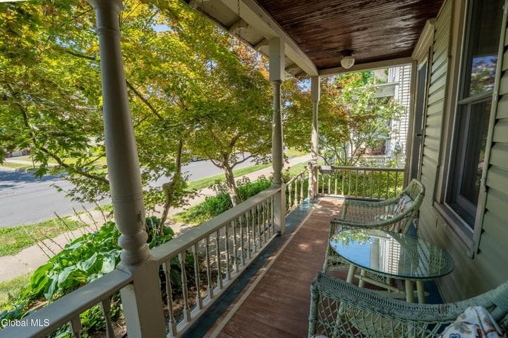 139 Lincoln Avenue, Saratoga Springs, NY, photo 4