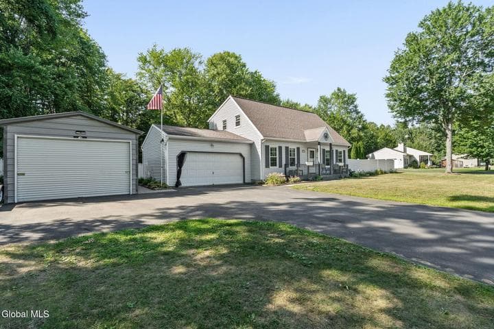 104 Schuyler Hts Drive, Northumberland, NY, photo 3