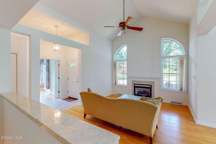 1 Wesley Place, Guilderland, NY, photo 5