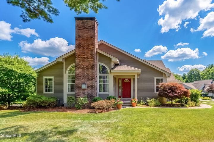 1 Wesley Place, Guilderland, NY, photo 2