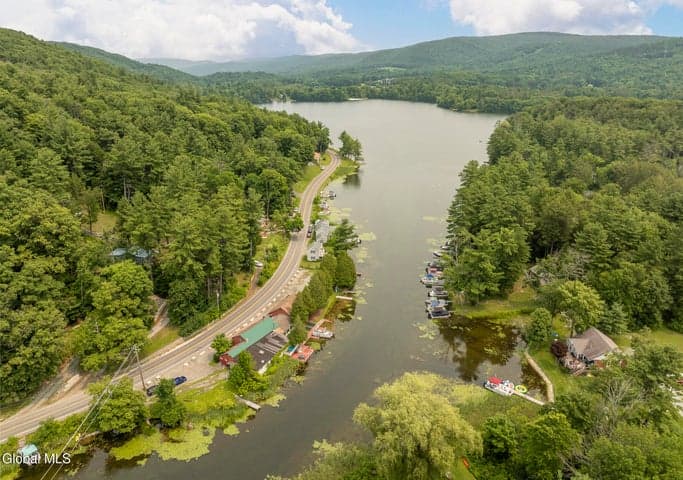 42 Queechy Lake Drive, Canaan, NY, photo 4