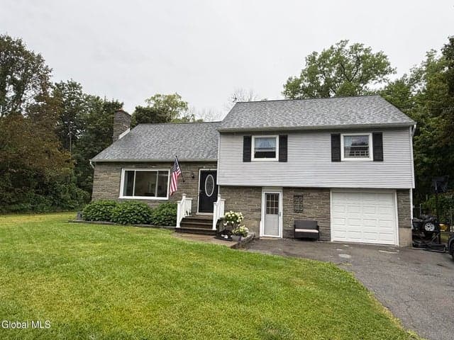 2 Jacob Street Street, Ballston, NY, photo 2