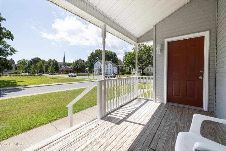 437 Glen Street, Glens Falls, NY, photo 5