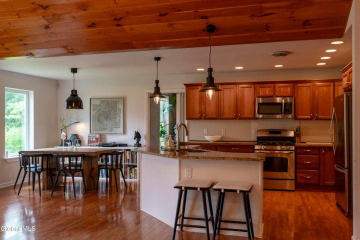 368 Eastline Road, Malta, NY, photo 5