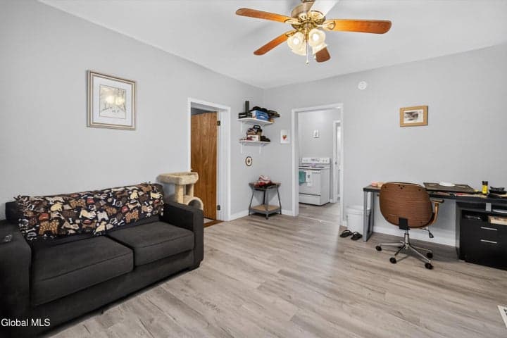 175 Beekman Street, Saratoga Springs, NY, photo 3